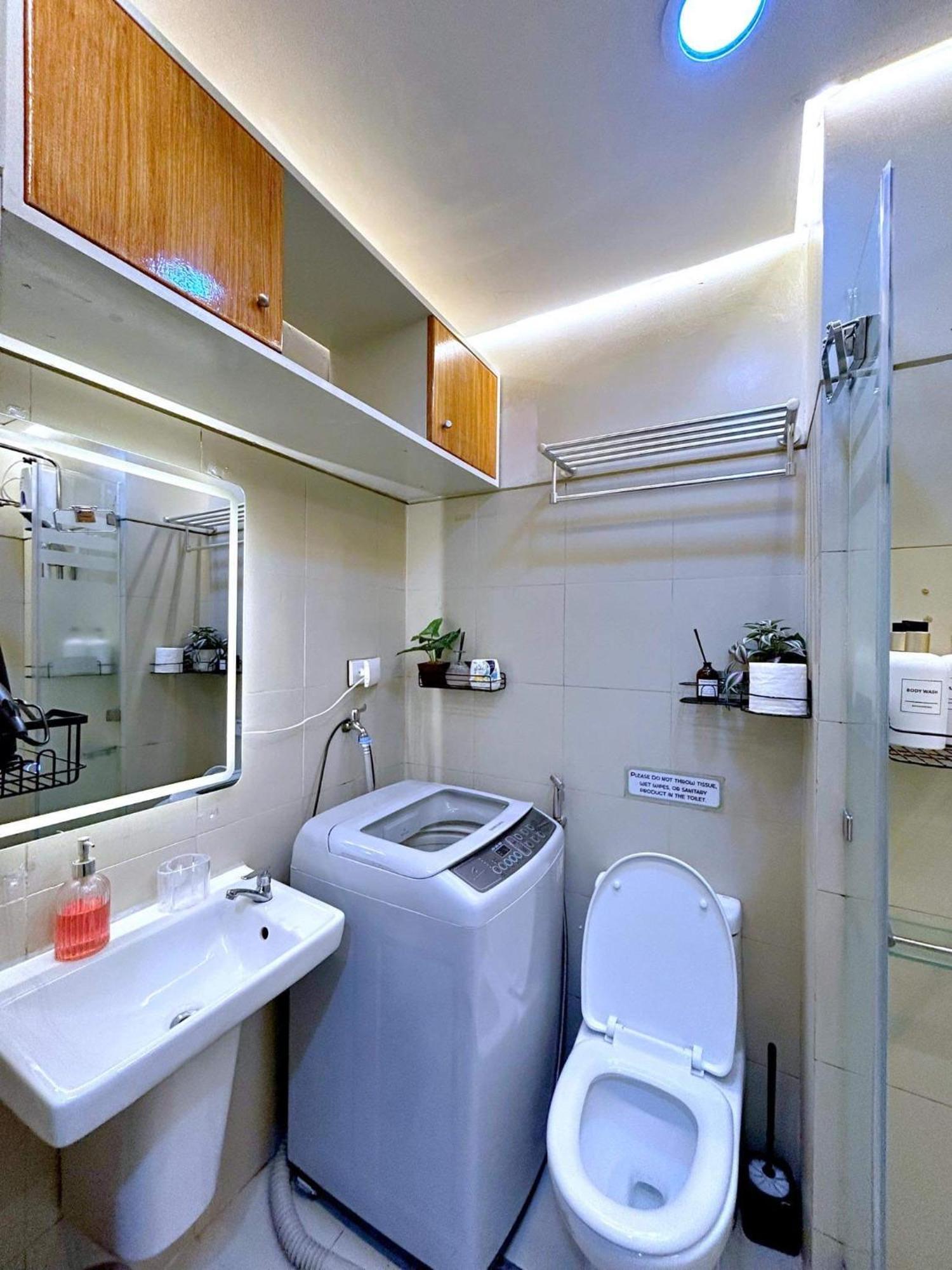 Cozypura Staycation Near Moa, Airport , With Free Fast Wifi, Netflix And Pay Parking Pasay Eksteriør billede