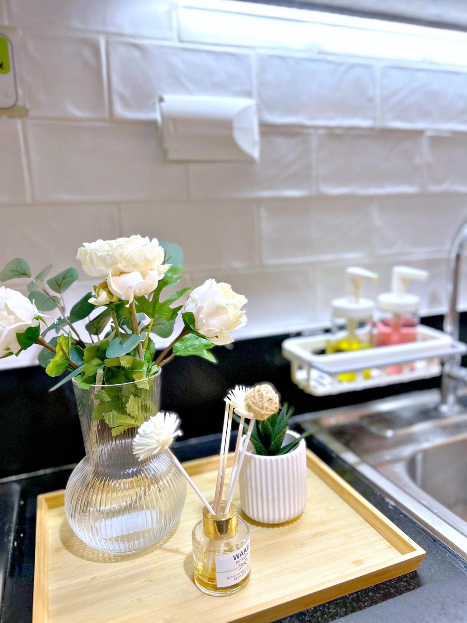 Cozypura Staycation Near Moa, Airport , With Free Fast Wifi, Netflix And Pay Parking Pasay Eksteriør billede