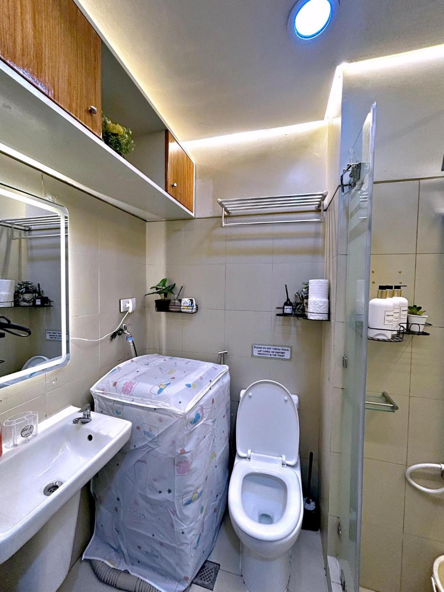 Cozypura Staycation Near Moa, Airport , With Free Fast Wifi, Netflix And Pay Parking Pasay Eksteriør billede